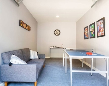 4240 Matilija Avenue - Photo Thumbnail 31