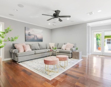 4240 Matilija Avenue - Photo Thumbnail 36