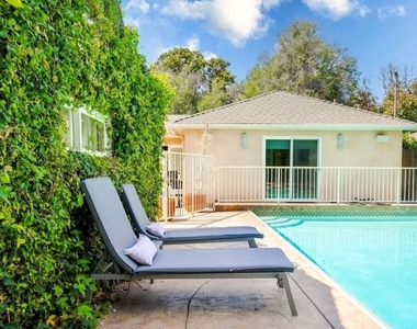 4240 Matilija Avenue - Photo Thumbnail 30