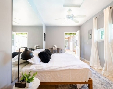 4240 Matilija Avenue - Photo Thumbnail 33