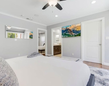 4240 Matilija Avenue - Photo Thumbnail 17