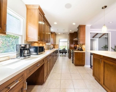 4240 Matilija Avenue - Photo Thumbnail 22