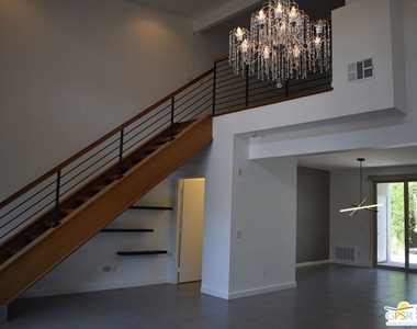 938 Oceo Circle - Photo Thumbnail 13