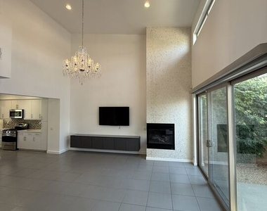 938 Oceo Circle - Photo Thumbnail 4