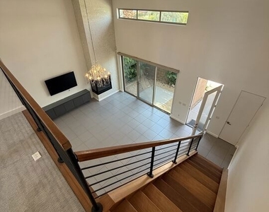 938 Oceo Circle - Photo Thumbnail 12