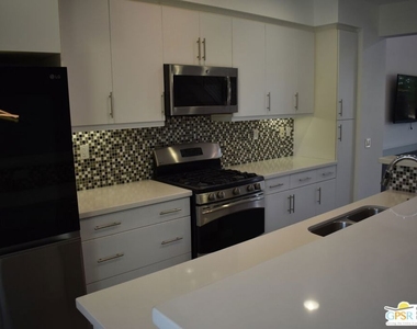 938 Oceo Circle - Photo Thumbnail 14
