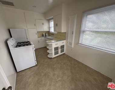 1789 Marvin Avenue - Photo Thumbnail 15