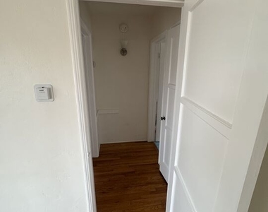 1789 Marvin Avenue - Photo Thumbnail 17