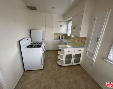 1789 Marvin Avenue - Photo Thumbnail 14
