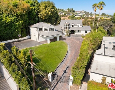 9105 Cordell Drive - Photo Thumbnail 30