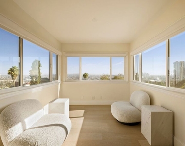 9105 Cordell Drive - Photo Thumbnail 20