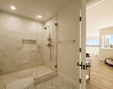 9105 Cordell Drive - Photo Thumbnail 21