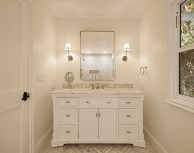 9105 Cordell Drive - Photo Thumbnail 22