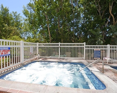 10535 Wilshire Boulevard - Photo Thumbnail 26