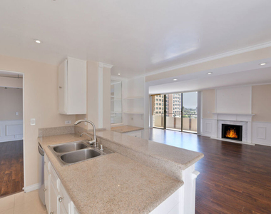 10535 Wilshire Boulevard - Photo Thumbnail 12