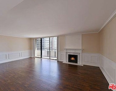 10535 Wilshire Boulevard - Photo Thumbnail 5
