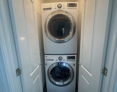 1020 Moraga Drive - Photo Thumbnail 14