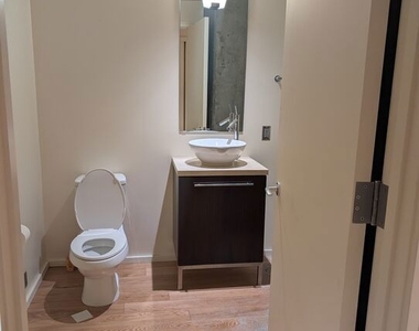 1155 S Grand Avenue - Photo Thumbnail 19