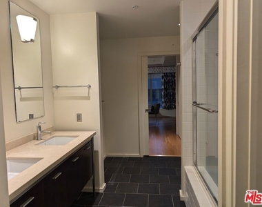 1155 S Grand Avenue - Photo Thumbnail 13