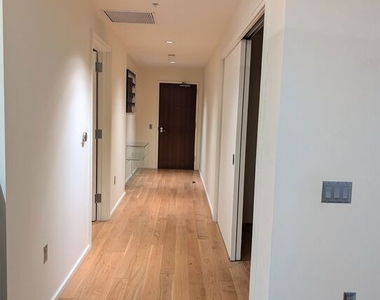 1155 S Grand Avenue - Photo Thumbnail 20
