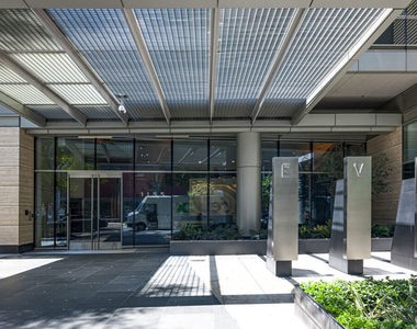 1155 S Grand Avenue - Photo Thumbnail 23