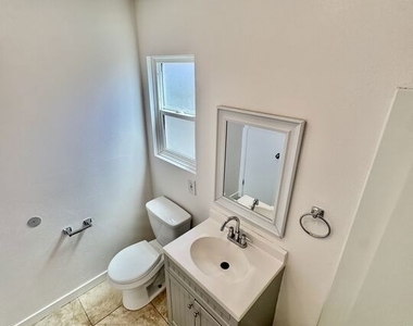 1549 W 224th Street - Photo Thumbnail 10