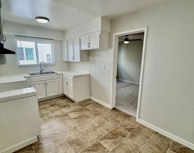 1549 W 224th Street - Photo Thumbnail 4