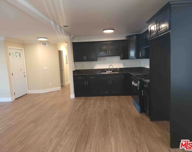 7216 10th Ave - Photo Thumbnail 3