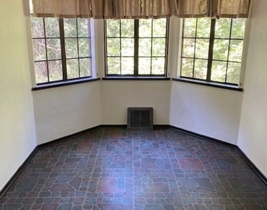 28832 Sycamore Drive - Photo Thumbnail 23