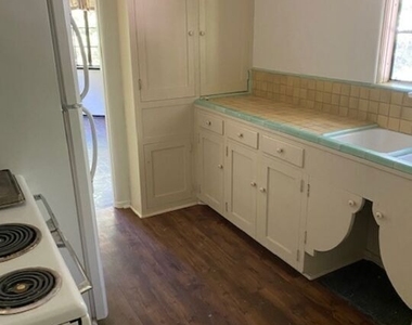 28832 Sycamore Drive - Photo Thumbnail 16