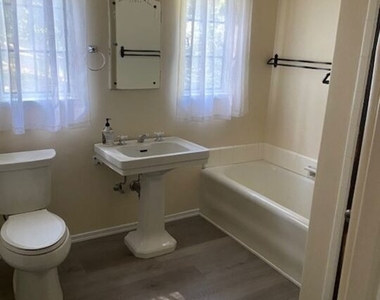 28832 Sycamore Drive - Photo Thumbnail 13