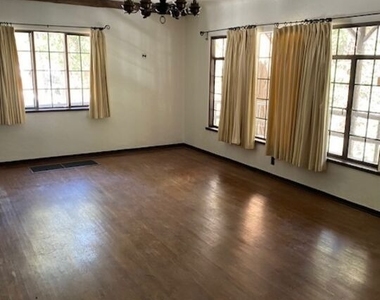 28832 Sycamore Drive - Photo Thumbnail 11