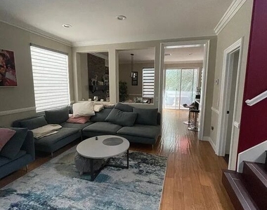 1706 Freeport Terrace - Photo Thumbnail 3