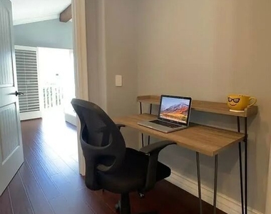 1706 Freeport Terrace - Photo Thumbnail 17