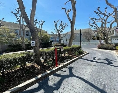 1706 Freeport Terrace - Photo Thumbnail 29