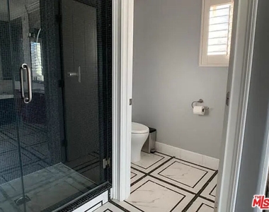 1706 Freeport Terrace - Photo Thumbnail 23