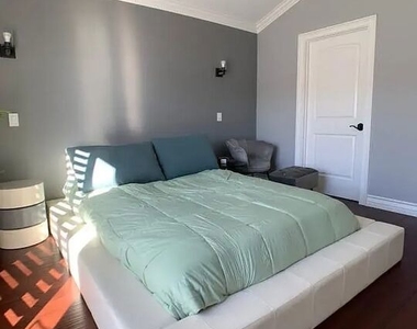 1706 Freeport Terrace - Photo Thumbnail 19
