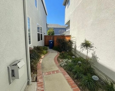 1706 Freeport Terrace - Photo Thumbnail 14