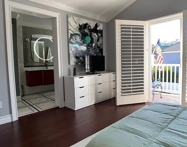 1706 Freeport Terrace - Photo Thumbnail 20