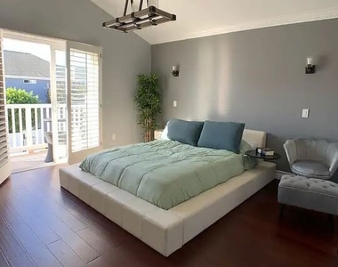 1706 Freeport Terrace - Photo Thumbnail 18
