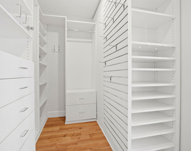 339 N Oakhurst Drive - Photo Thumbnail 6