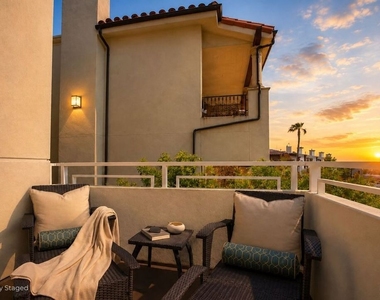 1430 S Beverly Glen Boulevard - Photo Thumbnail 10
