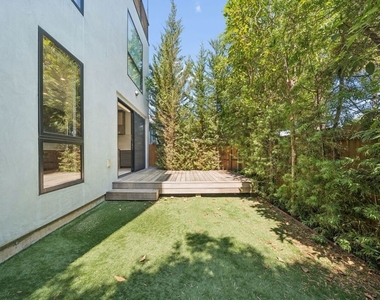 633 Palms Boulevard - Photo Thumbnail 8