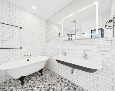 633 Palms Boulevard - Photo Thumbnail 25