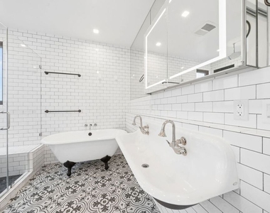 633 Palms Boulevard - Photo Thumbnail 24