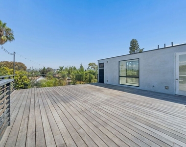 633 Palms Boulevard - Photo Thumbnail 31