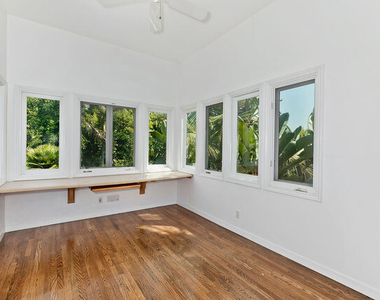 214 S Medio Drive - Photo Thumbnail 24