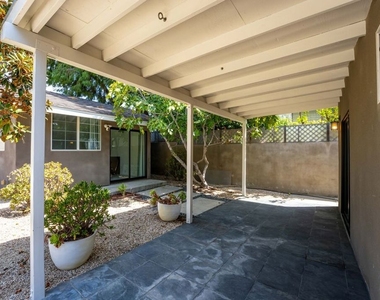 4415 W Woodland Avenue - Photo Thumbnail 16