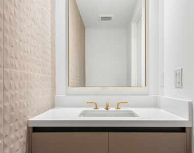 8326 Blackburn Avenue - Photo Thumbnail 9