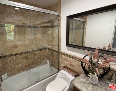 1727 San Ysidro Drive - Photo Thumbnail 25
